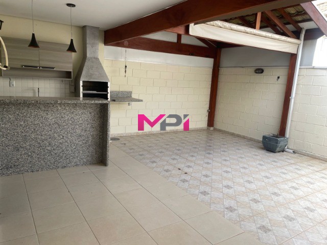 Casa de Condomínio à venda com 3 quartos, 111m² - Foto 1