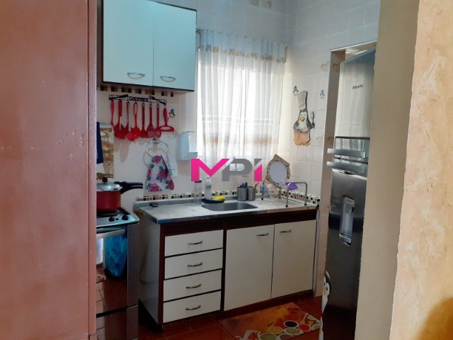 Apartamento à venda com 2 quartos, 78m² - Foto 9