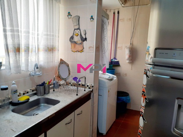 Apartamento à venda com 2 quartos, 78m² - Foto 11