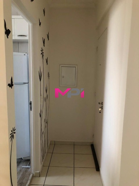 Apartamento à venda com 2 quartos, 64m² - Foto 12