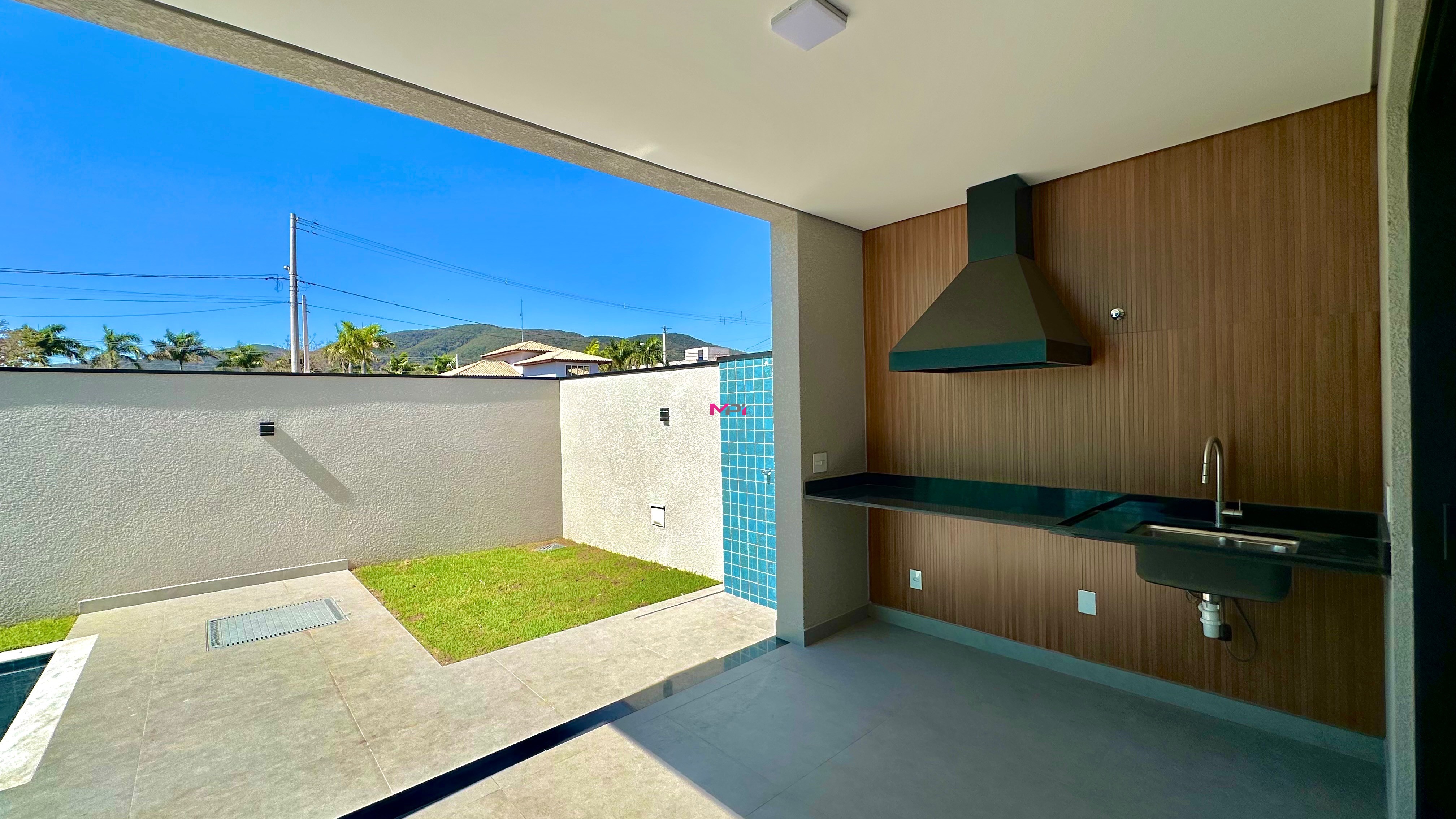 Casa de Condomínio à venda com 3 quartos, 250m² - Foto 13