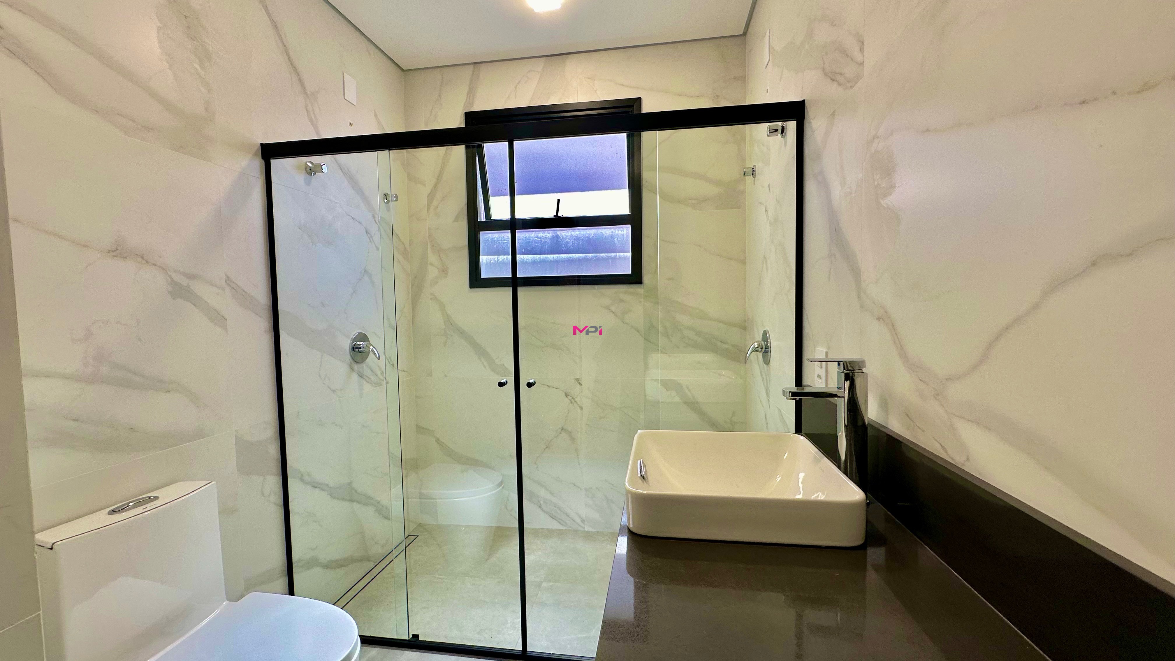 Casa de Condomínio à venda com 3 quartos, 250m² - Foto 24