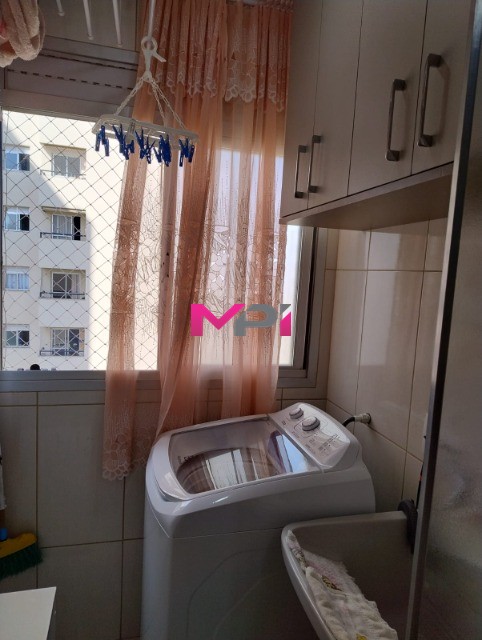 Apartamento à venda com 2 quartos, 64m² - Foto 14