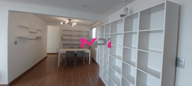 Apartamento à venda com 3 quartos, 98m² - Foto 8