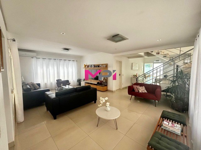 Casa de Condomínio à venda com 3 quartos, 356m² - Foto 9