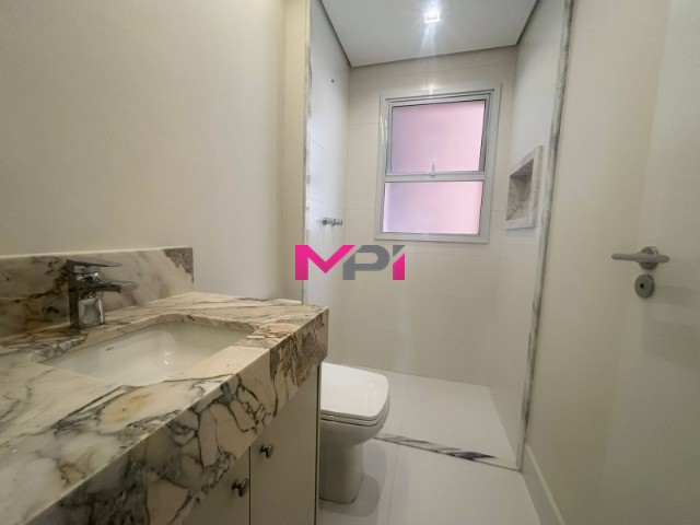Apartamento à venda com 4 quartos, 175m² - Foto 25