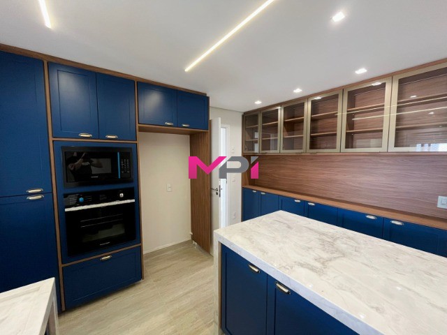 Apartamento à venda com 4 quartos, 175m² - Foto 11