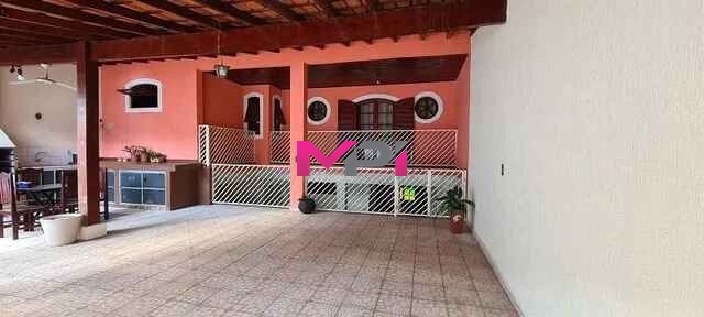 Casa à venda com 2 quartos, 250m² - Foto 16