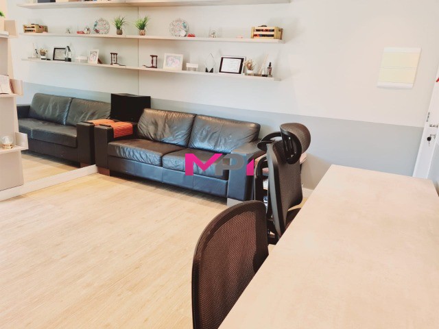 Apartamento à venda com 2 quartos, 70m² - Foto 12