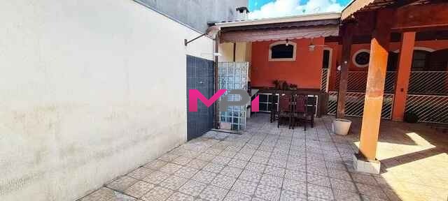 Casa à venda com 2 quartos, 250m² - Foto 17