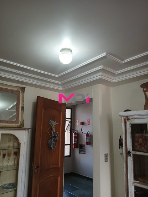Apartamento à venda com 2 quartos, 77m² - Foto 7