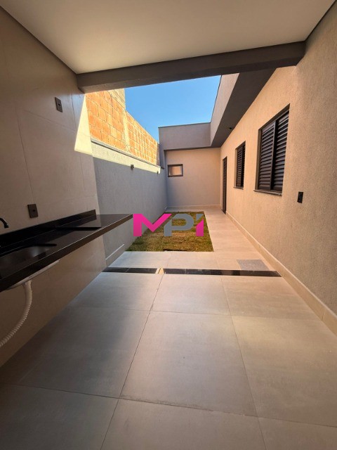 Casa à venda com 3 quartos, 120m² - Foto 13