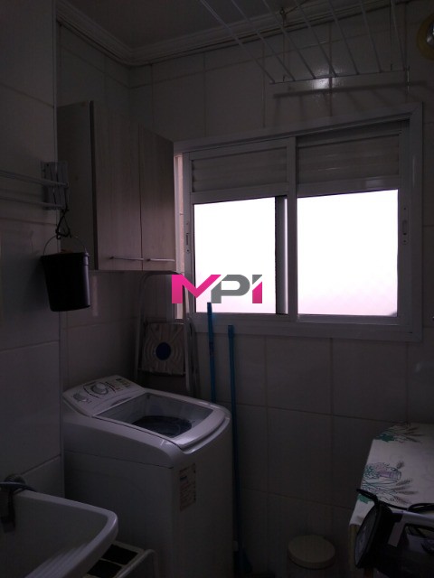 Apartamento à venda com 3 quartos, 83m² - Foto 13