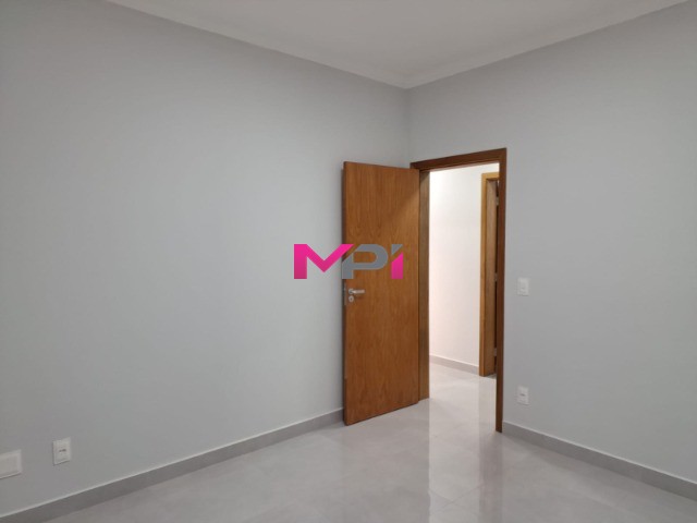 Casa à venda com 3 quartos, 148m² - Foto 9