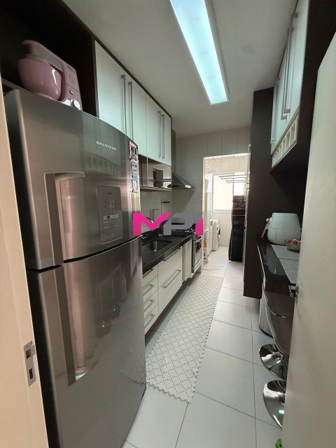 Apartamento à venda com 3 quartos, 72m² - Foto 13