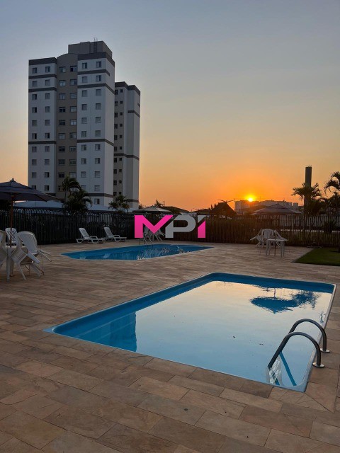 Apartamento à venda com 3 quartos, 68m² - Foto 1