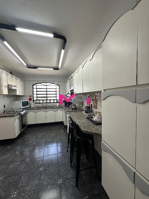 Prédio Inteiro à venda com 4 quartos, 508m² - Foto 11