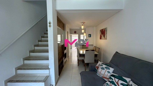 Casa de Condomínio à venda com 2 quartos, 74m² - Foto 2