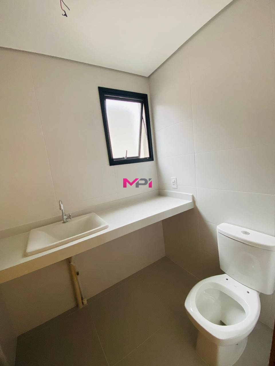 Apartamento à venda com 3 quartos, 101m² - Foto 24