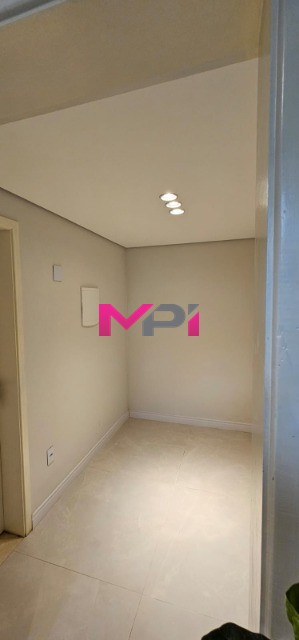Casa de Condomínio à venda com 4 quartos, 268m² - Foto 31