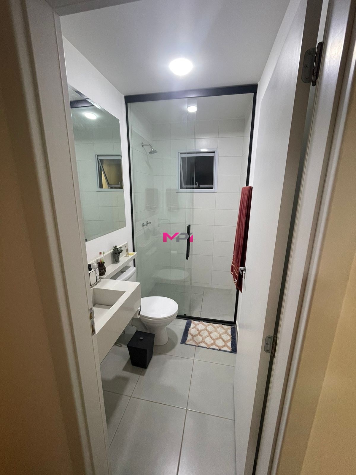 Apartamento à venda com 2 quartos, 64m² - Foto 5