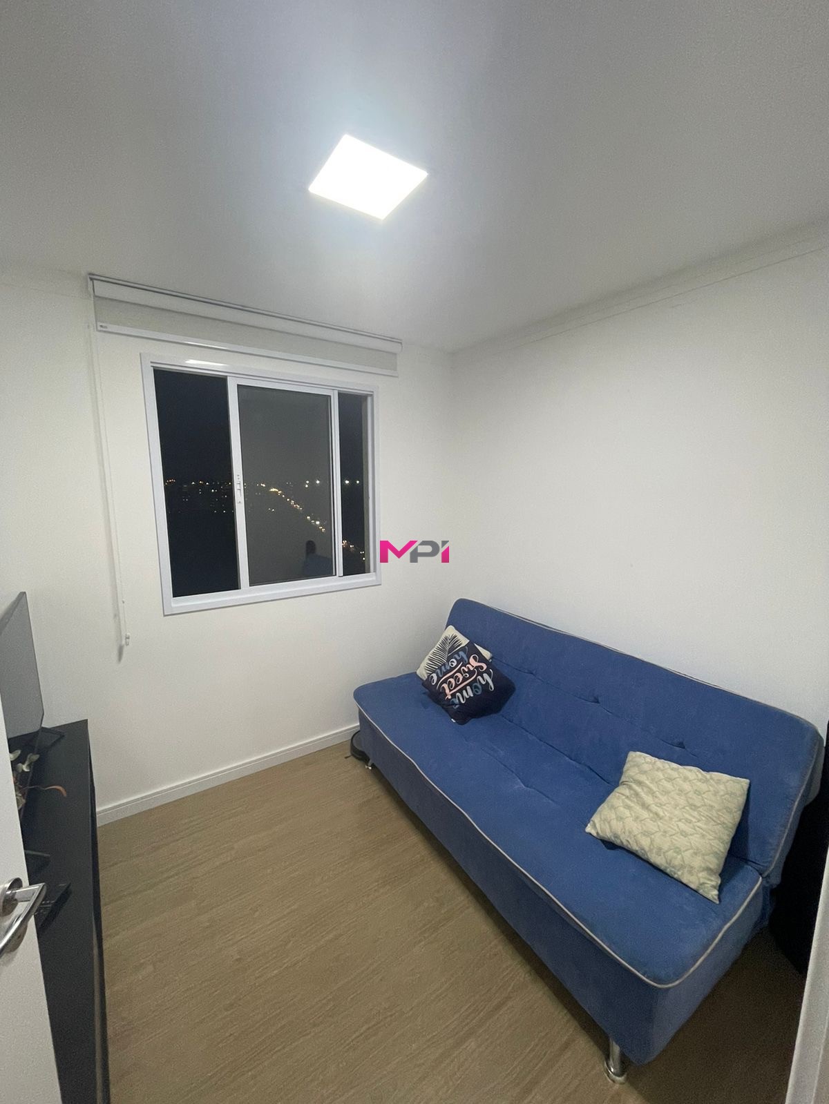 Apartamento à venda com 2 quartos, 64m² - Foto 8