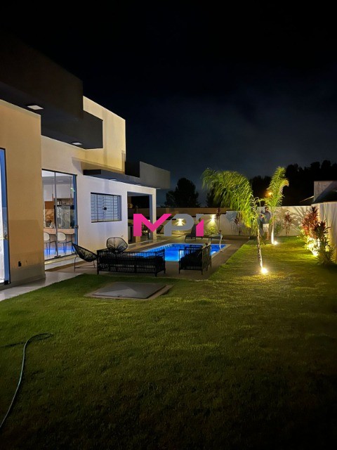 Casa de Condomínio à venda com 3 quartos, 280m² - Foto 3
