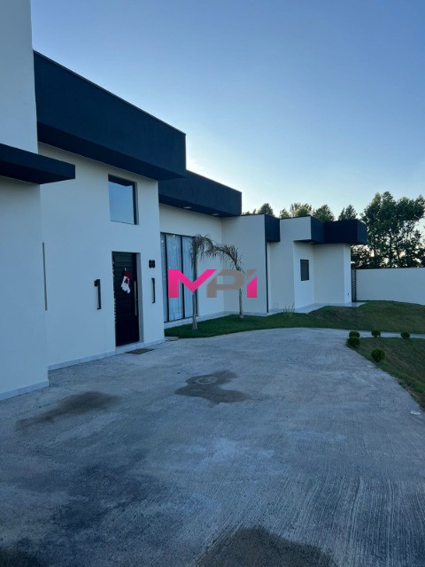 Casa de Condomínio à venda com 3 quartos, 280m² - Foto 11