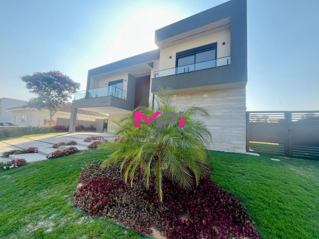Casa de Condomínio à venda com 4 quartos, 333m² - Foto 54