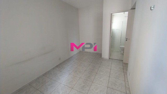 Apartamento à venda com 2 quartos, 60m² - Foto 11
