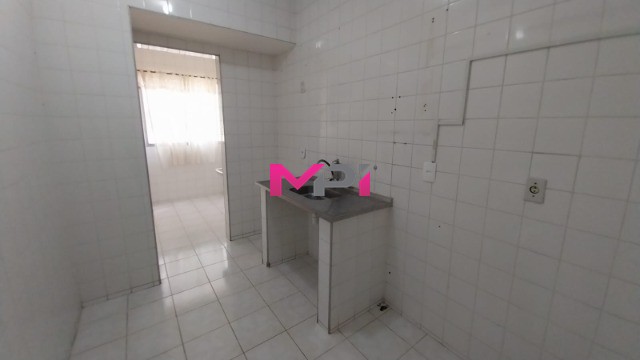 Apartamento à venda com 2 quartos, 60m² - Foto 15