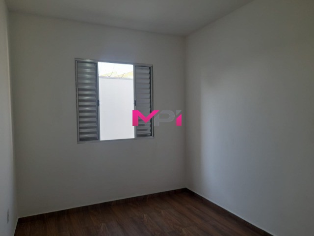 Casa à venda com 3 quartos, 114m² - Foto 9