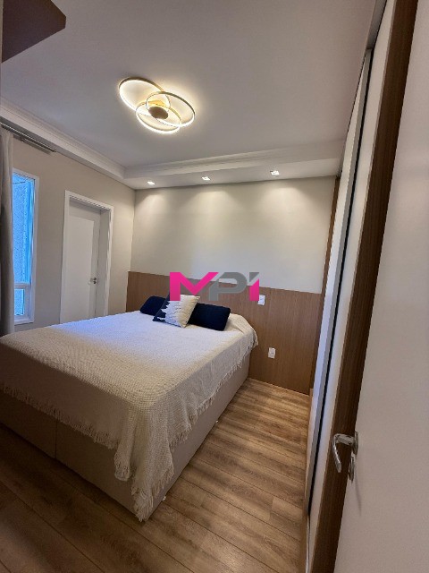 Apartamento à venda com 2 quartos, 70m² - Foto 14