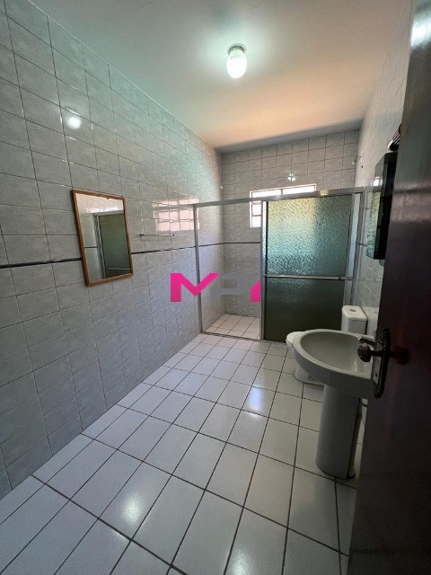 Chácara à venda com 4 quartos, 300m² - Foto 12