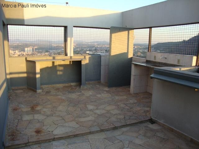 Apartamento à venda com 3 quartos, 207m² - Foto 5