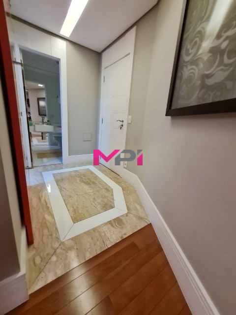 Apartamento à venda com 3 quartos, 122m² - Foto 5