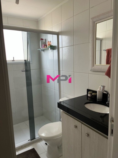 Apartamento à venda com 2 quartos, 69m² - Foto 12