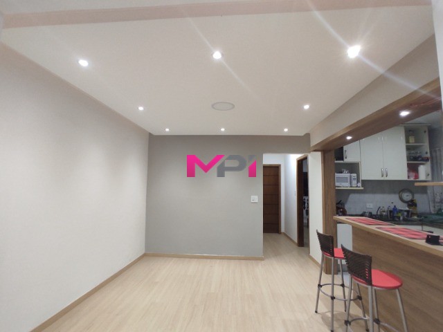 Casa à venda com 2 quartos, 139m² - Foto 3
