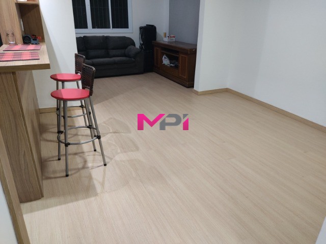 Casa à venda com 2 quartos, 139m² - Foto 4