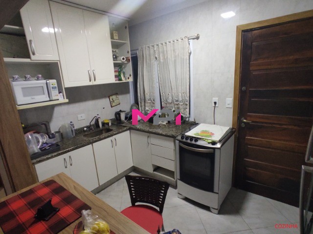 Casa à venda com 2 quartos, 139m² - Foto 5