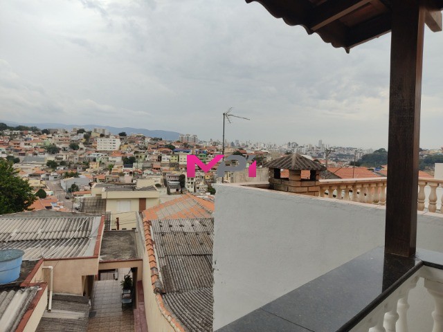 Casa à venda com 2 quartos, 139m² - Foto 28