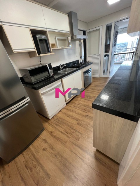 Apartamento à venda com 3 quartos, 145m² - Foto 7