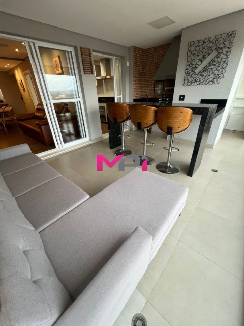 Apartamento à venda com 3 quartos, 145m² - Foto 13