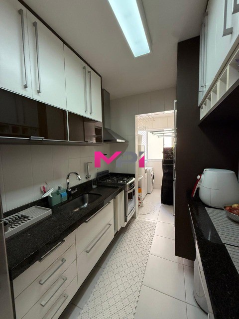 Apartamento à venda com 3 quartos, 72m² - Foto 14