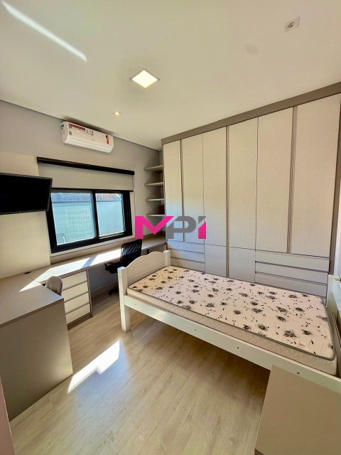 Casa de Condomínio à venda com 4 quartos, 283m² - Foto 26