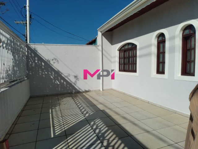 Casa à venda com 3 quartos, 186m² - Foto 32