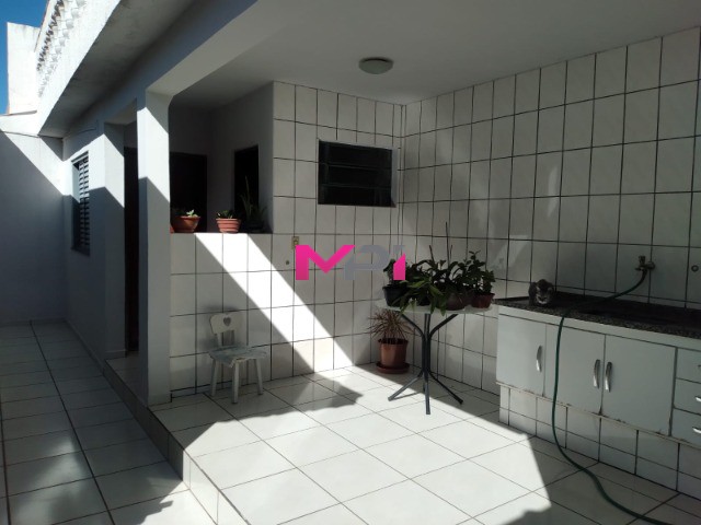 Casa à venda com 3 quartos, 186m² - Foto 23
