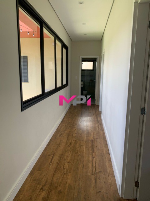 Casa à venda com 3 quartos, 177m² - Foto 8