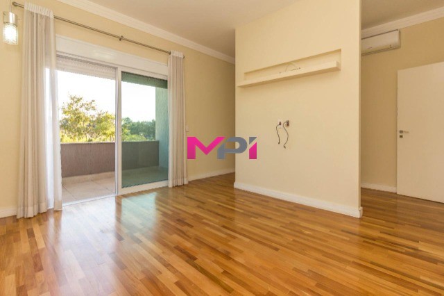 Casa de Condomínio à venda com 4 quartos, 357m² - Foto 28