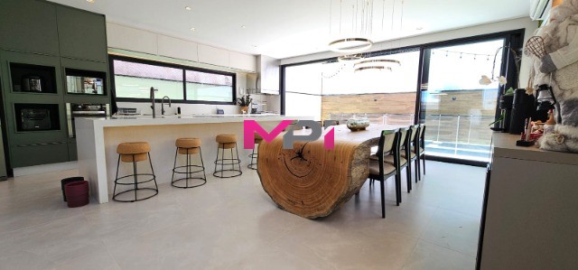 Casa de Condomínio à venda com 4 quartos, 268m² - Foto 81